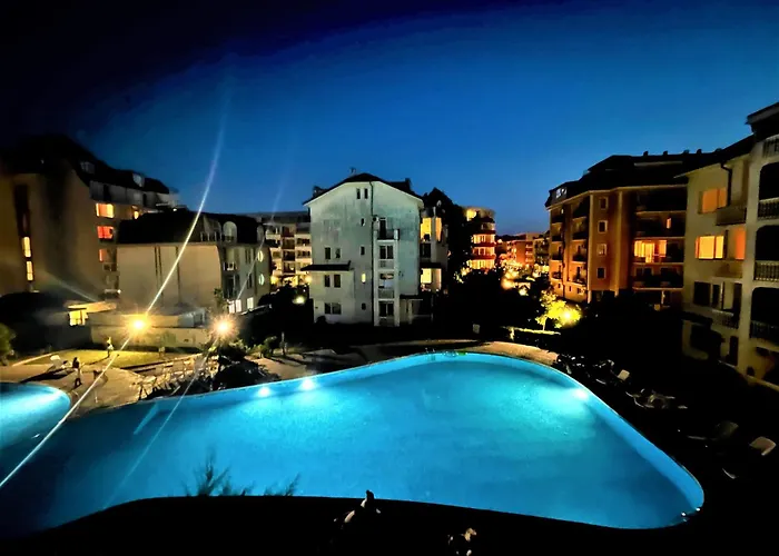 Апартаменты Bravo 5 Солнечный берег