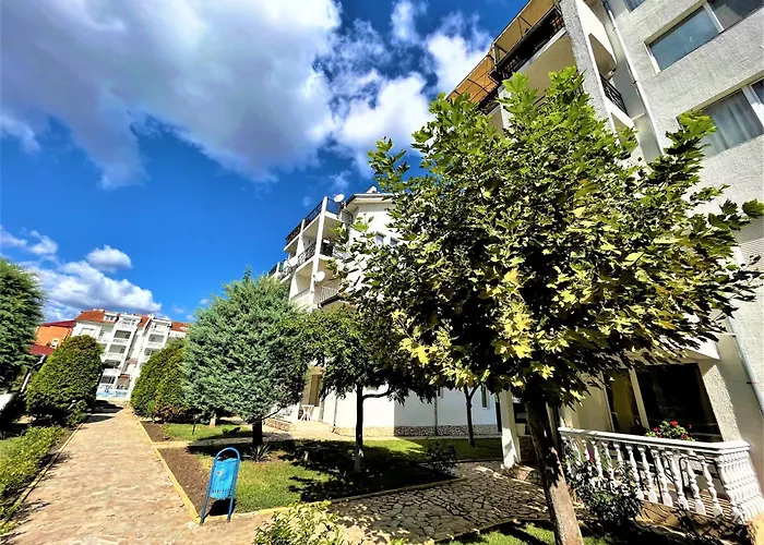 Bravo 5 公寓 阳光海滩