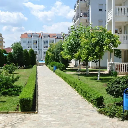 Apartament Bravo 5 *